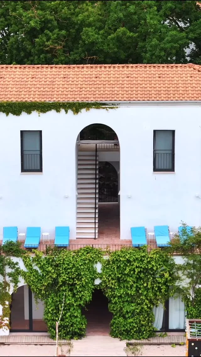 Andreea & Adrian | Pre-Wedding Reel
📍 Hacienda de Mare, Olimp

Un moment doar pentru ei, înainte de ziua cea mare.
Liniște, mare, lumină bună și o conexiune care se simte din prima secundă.

Un pre-wedding video simplu, elegant, care spune povestea exact așa cum este. 🤍

📩 Dacă îți dorești un pre-wedding video care să te reprezinte

📞 0721 364 420
🌐 www.danmihailupescu.com

#prewedding #preweddingvideo #weddingreel #lovestory #couplegoals